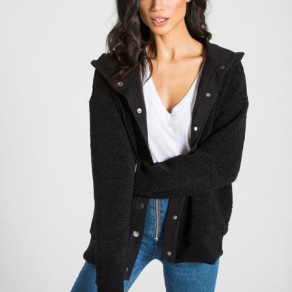 Philanthropy Nicole Jacket 🖤